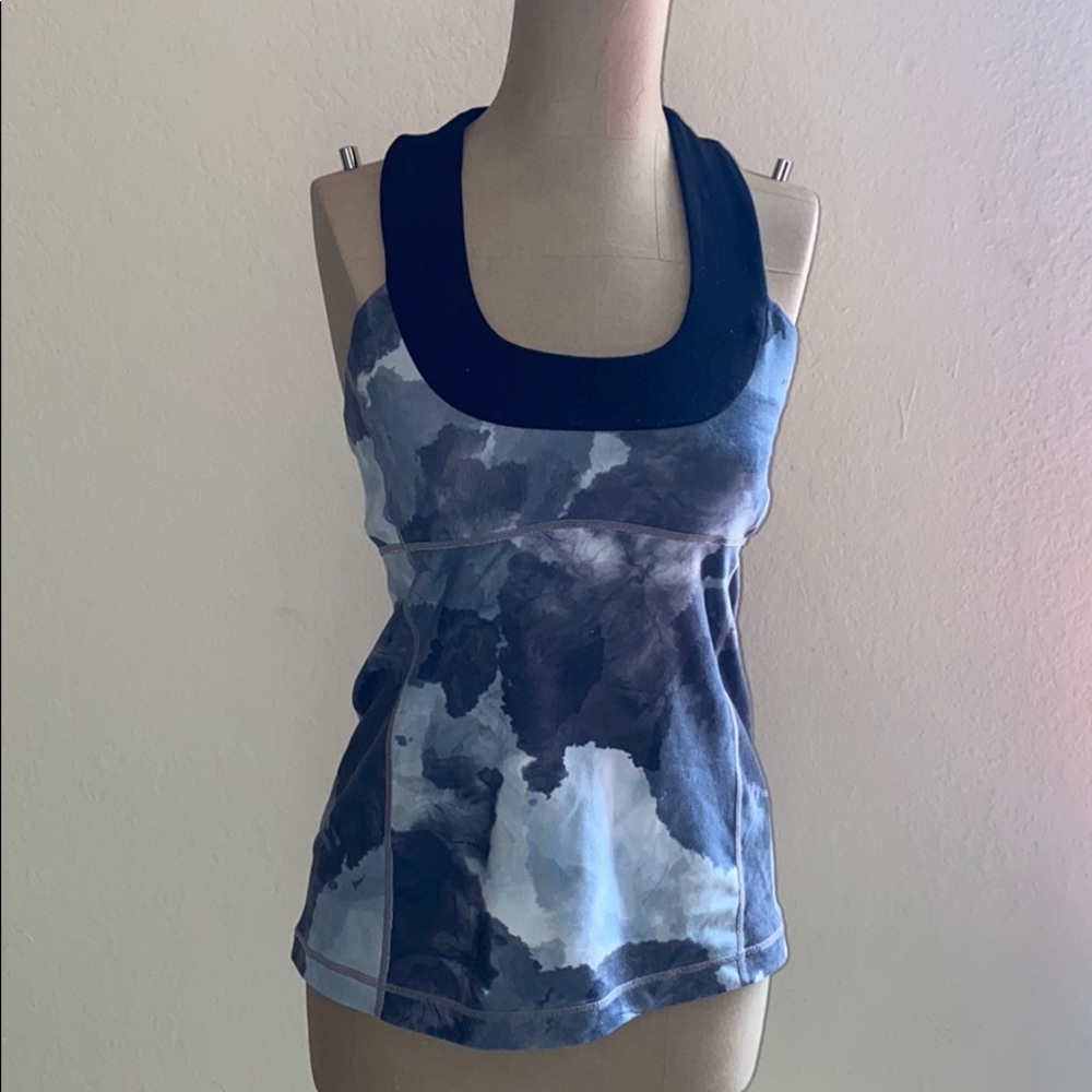 Lululemon top Size 6